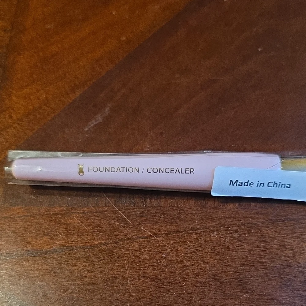 Too Faced Pink and Gold Makeup Brush